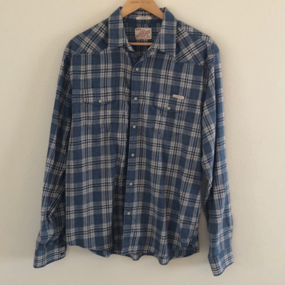 Lucky button down